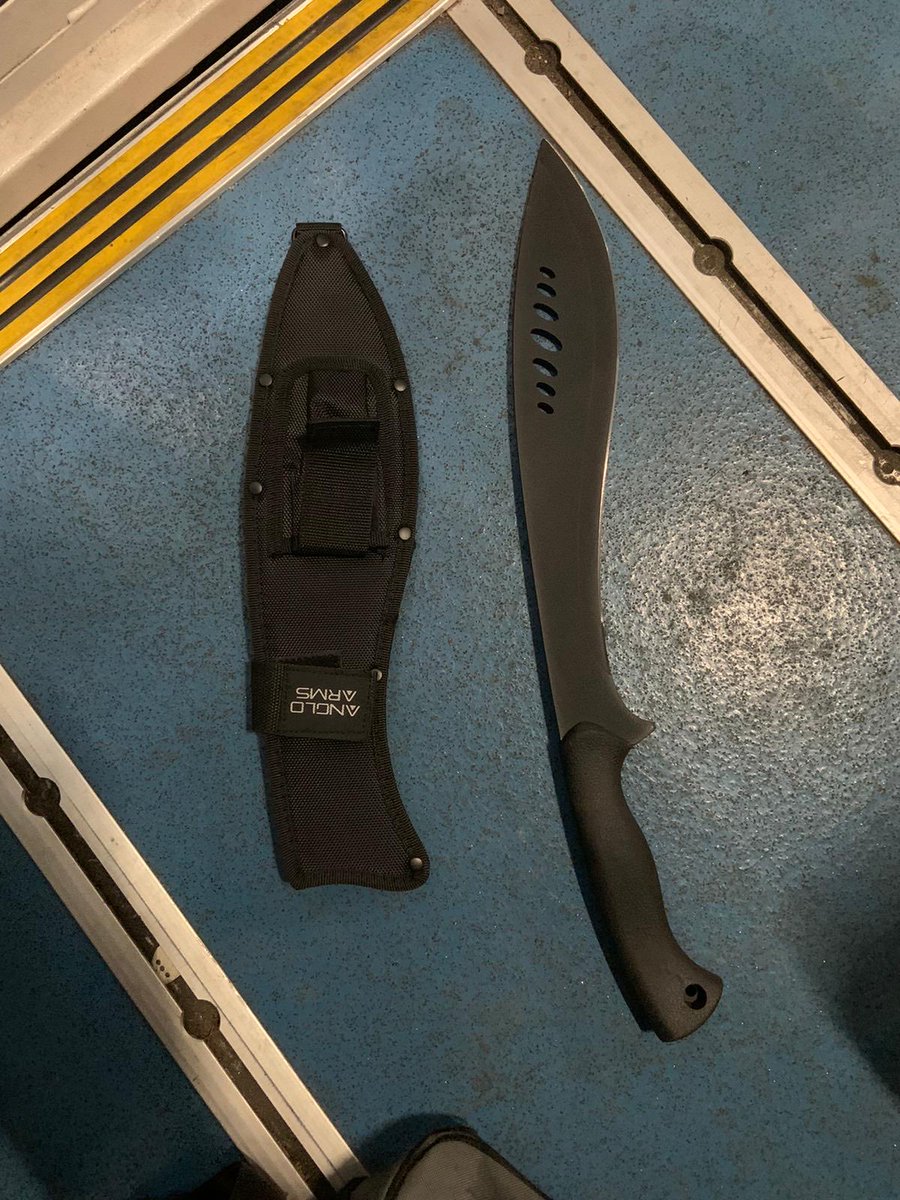 MPSWForest's tweet photo. #TaskingTeam officers conducted a Stop and Search in #Chingford this evening.
#StopandSearchWorks https://t.co/gRoI4wNuIz