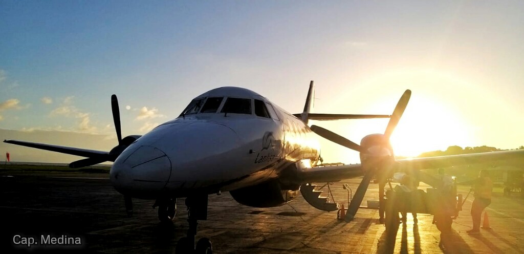 aviacionhr_info's tweet photo. Jetstream 32 de Aerolineas #Lanhsa precioso atardecer sobre el Aeropuerto Goloson de La Ceiba 😍 aeropuerto que cuenta con categoría internacional y que podría ser una opción para aeropuerto alterno de los vuelos programados a San Pedro Sula, mientras terminan con....1/2 https://t.co/15W0aMG6ue