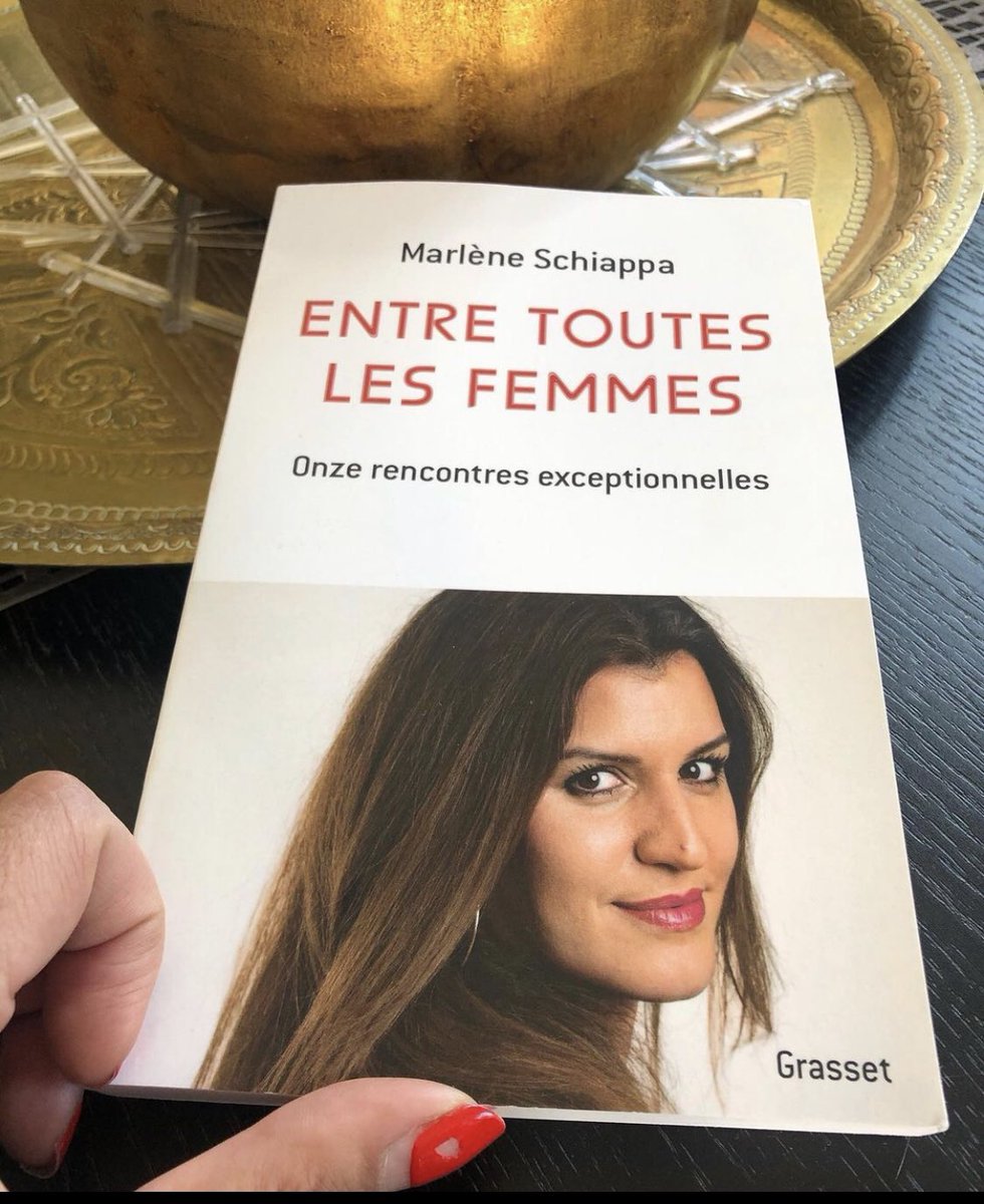 DjamDBZ's tweet photo. Ce soir sur #onestpresqueendirect des réponses claires et directes sur l’actualité de ces derniers jours... « Entre toutes les femmes » @MarleneSchiappa une femme inspirante et courageuse 👏👏 #AvecMarlene https://t.co/91culN23Rl