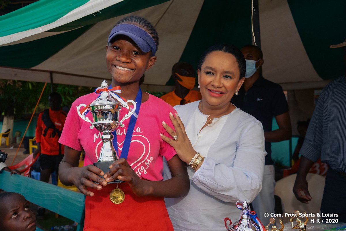 KatebeLeila's tweet photo. 328 matchs au total ont été disputés pour 82 participants sur les 19 écoles inscrites dont 15 de #Lubumbashi et 4 de #Likasi.
Tous les participants au tournoi ont reçu des prix compte tenu de la place gagnée par chacun d'eux et selon les catégories retenues dans ce tournoi. https://t.co/KZvKFD66ee