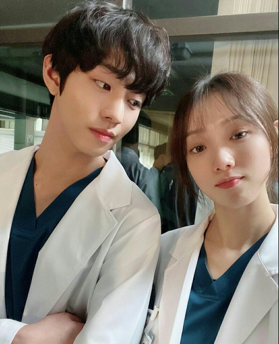 ан хё соп доктор ким. ли сон ген учитель ким. ли сон ген доктор ким. ан хе соп и ли сон ген. ан хе соп учитель ким доктор романтик 2.