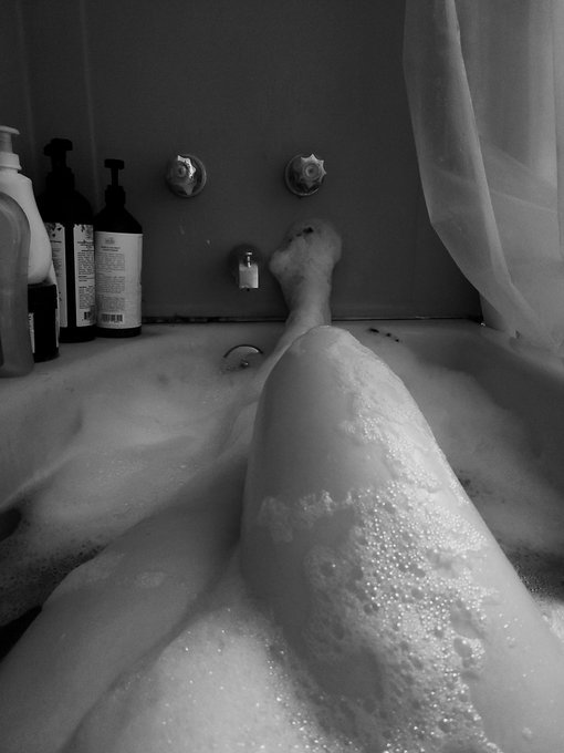 #SmallBusinessSaturday support a family of 3 by clicking the link in my bio and subscribing. Wont regret<a href="/tag/smallbusinesssaturday"class="tags">#SmallBusinessSaturday</a>