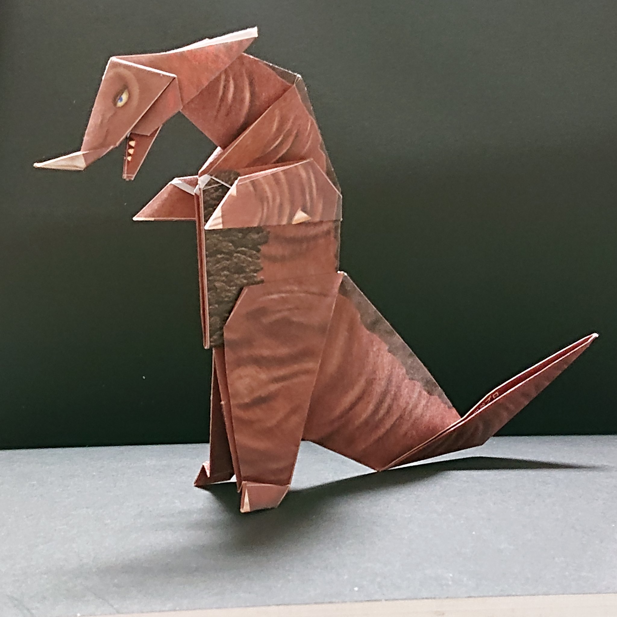 Shimizu Yoshihisa 本日の折り紙コーナー 古代怪獣 ゴモラ ウルトラマン シリーズには いっぱい出ているのですが 自分は最初にウルトラマンに出てきたのが印象に残っています T Co 8aymdbgqep T Co Xczs2j3obs Twitter