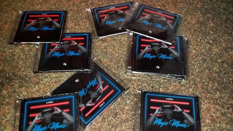 ZuluMageba_'s tweet photo. #MagicMoves EP is now 2 years old๐๐พ
Time to drop a fresh new project ๐ช๐พ https://t.co/Dhh0CqwbEq