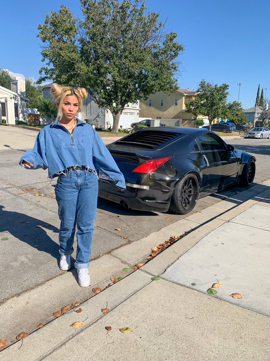 DevianaEmma's tweet photo. Ride or Die 💀 https://t.co/7IyybIrwwa https://t.co/we6BrrTpyD