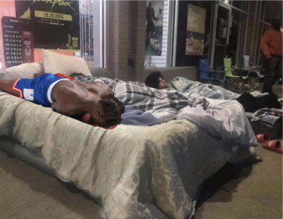 Nate Robinson a millionaire but sleeping outside for a Ps5 #tysonvsjones