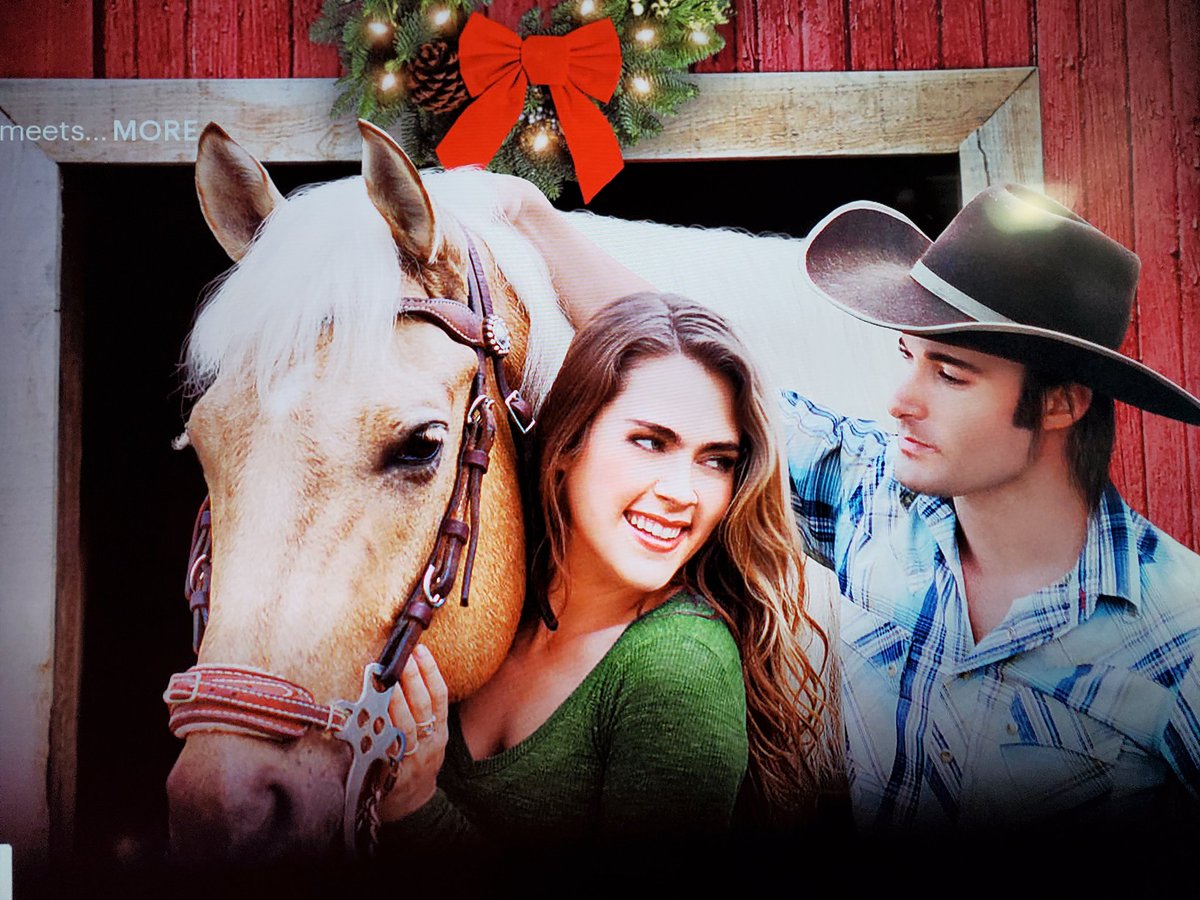 Tyler Buchanan On Twitter Ringing In The Season With Another Bad Christmas Movie To Live Tweet Tonight Rodeo Juliet 2015 Let S Saddle Up For Some Holiday Goodness A City Girl Is