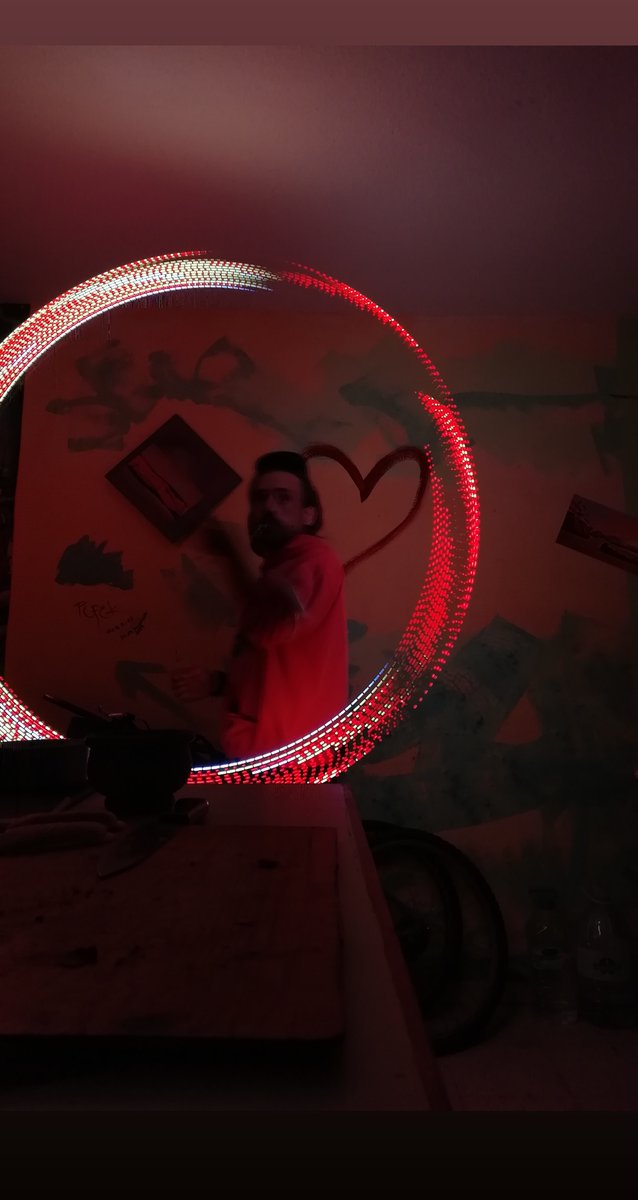 5ch4um1's tweet image. Some more #fastled poi tests...