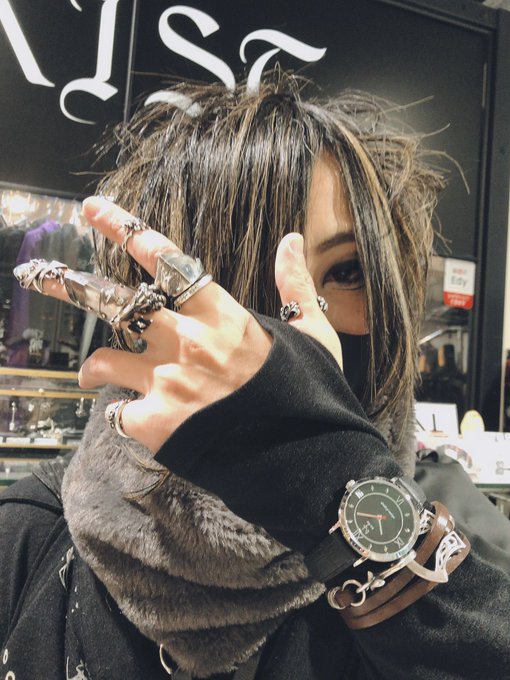 Thyのtwitterイラスト検索結果