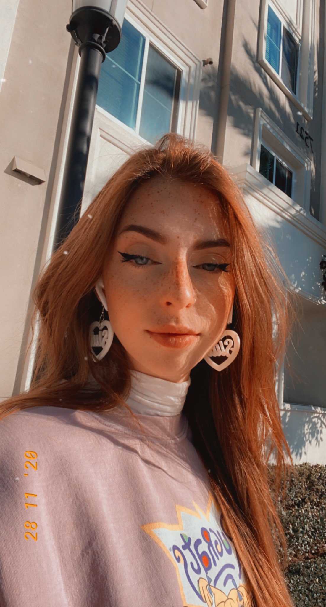 1 pic. 💗Hot girl doin hot shit💗 https://t.co/l9ixRhXMXT