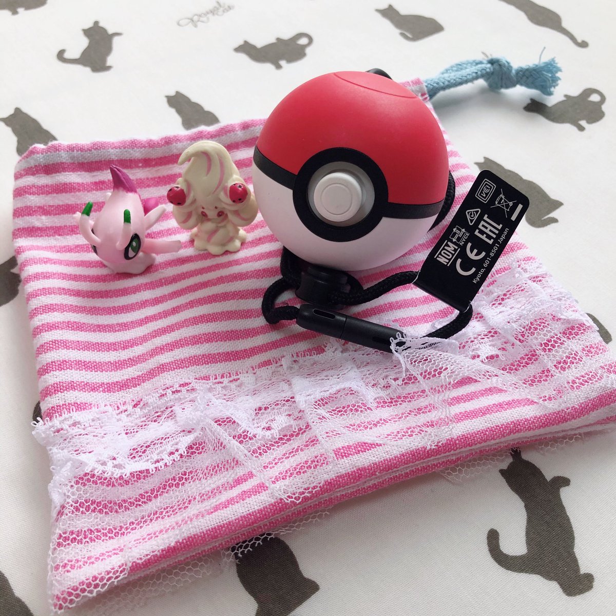 かな ポケgo おはようございます 今日は 本当に久々に安眠が出来た気がします 朝もスッキリ起きられました モンボの入れ物を作りました 手芸は初心者で 何回も試行錯誤しましたが アレンジした可愛い巾着袋ができ 大満足です ポケモン かな ポケgo おはようございます 今日は 本当に久々に安眠が出来た気がします 朝もスッキリ起きられました モンボの入れ物を作りました 手芸は初心者で 何回も試行錯誤しましたが アレンジした可愛い巾着袋ができ 大満足です ポケモン
