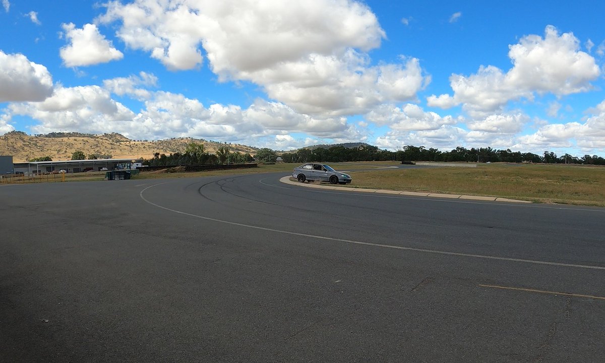 techAU's tweet image. This guy tried to keep up with my @Tesla Model 3, that didn&apos;t work out so well for him #TrackMode