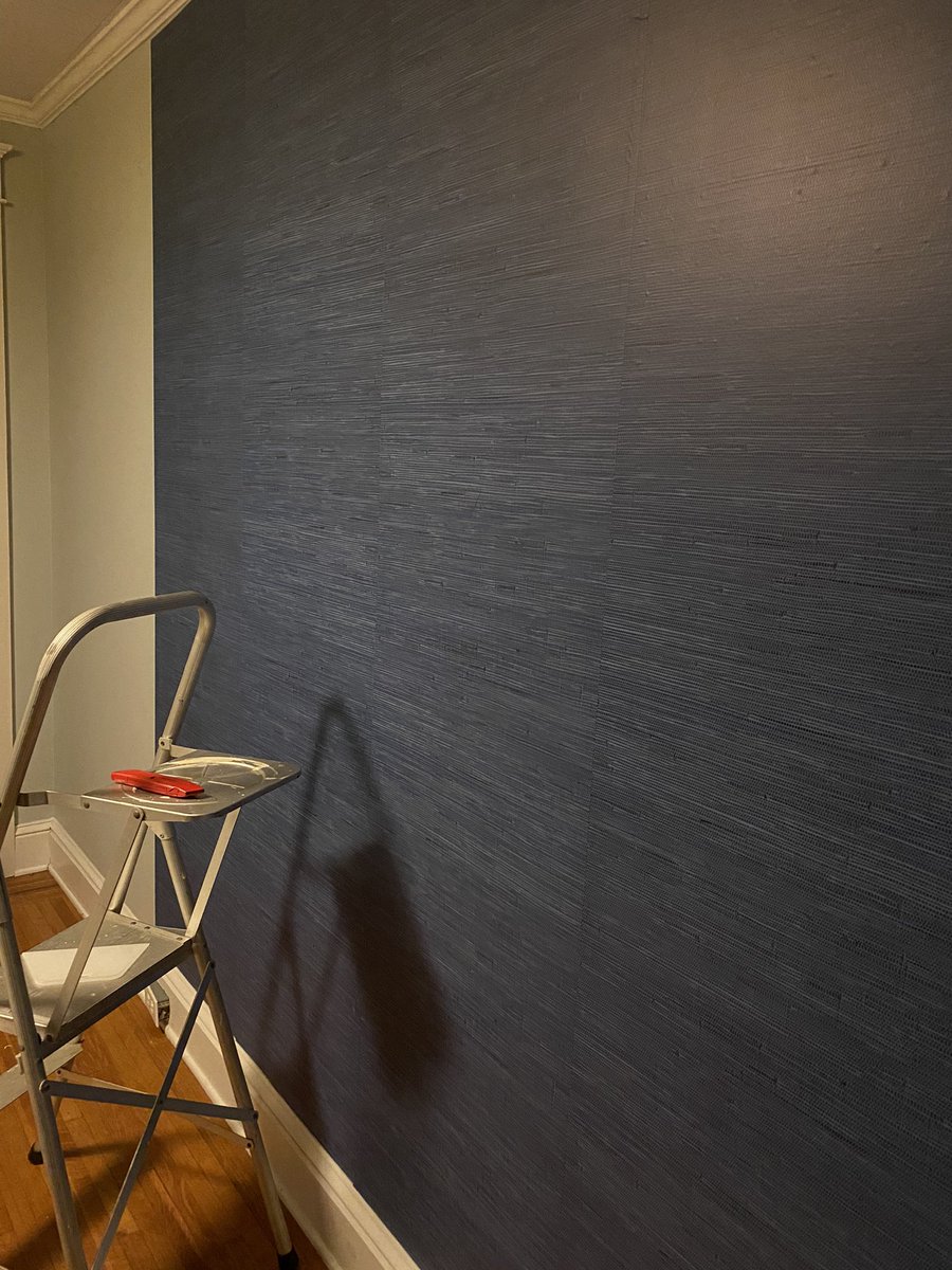 MelissaHBurg's tweet photo. Step #?!? (I don’t even know anymore 🤣) but the main walls are ready and the walk-in wardrobe is almost complete! Proud of myself for keeping my lines straight and so happy with how it turned out! #164Projects #OnMyOwnSteam #Wallpaper #WalkinWardrobe #AdventuresInHomeOwnership https://t.co/vMfRoxUSS8