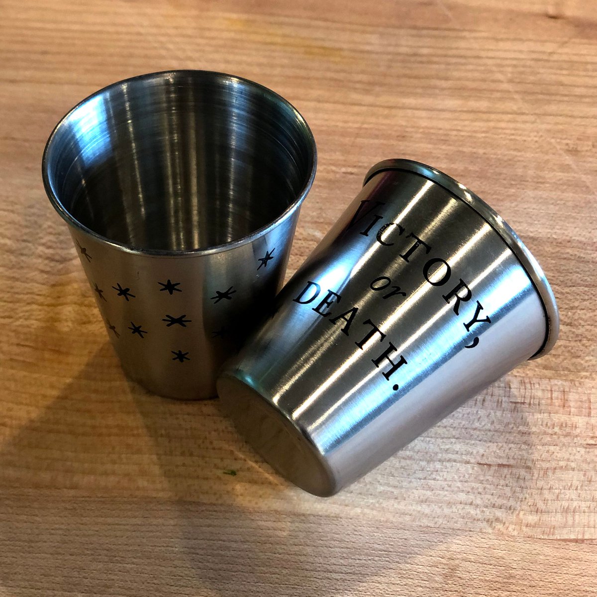 LibertyCo1776's tweet photo. NEW PRODUCT ALERT! Introducing our brand new George Washington "Victory, or Death" stainless steel shot glasses. Sold as a set of 2! Shop now: https://t.co/WYXEBqueTL

#GeorgeWashington #VictoryOrDeath #Headquarters #Trenton #BattleOfTrenton #DelawareCrossing #ShotGlass #Whiskey https://t.co/OxfIqomyu4