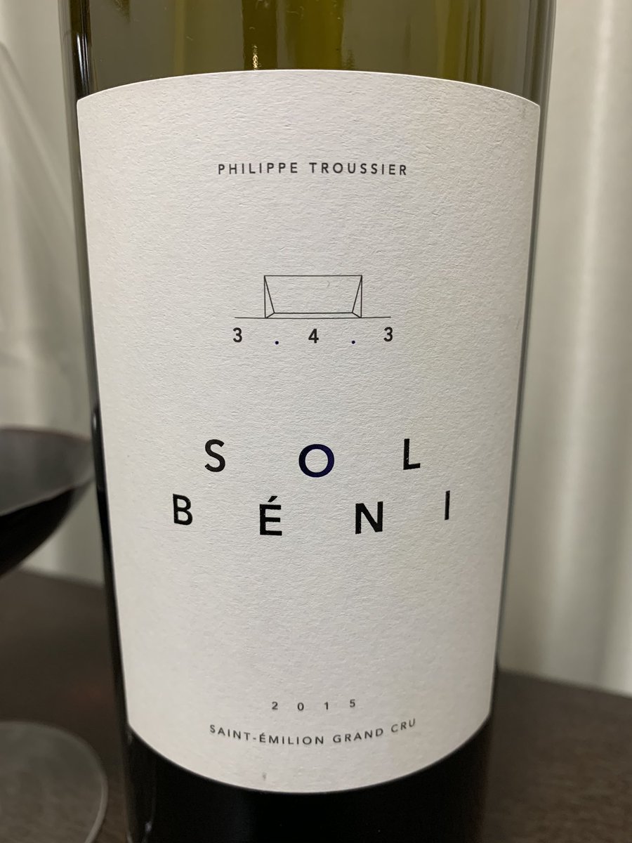norizo_kametani's tweet image. Great note and flavours of ‘SOLBENI’
🍷　by Phillipe Troussier ⚽️
Of caurse taste good ~👍love it !!
Thank you Kantoku !!

#solbeni  #wine  #サッカー #日本代表