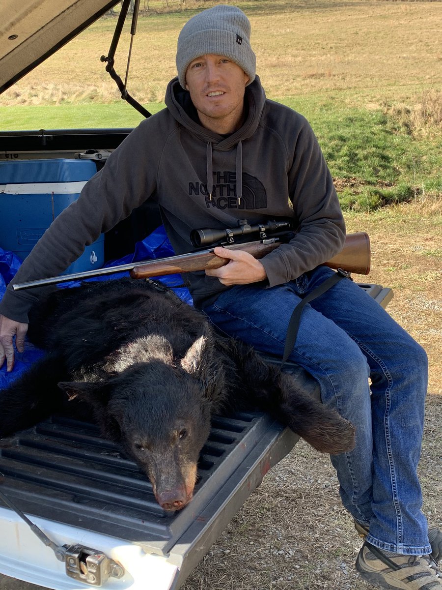 philpainter10's tweet photo. I’m so thankful to enjoy time in the outdoors. God is good, and He has blessed me beyond measure ! https://t.co/1OCkyJ7NsS