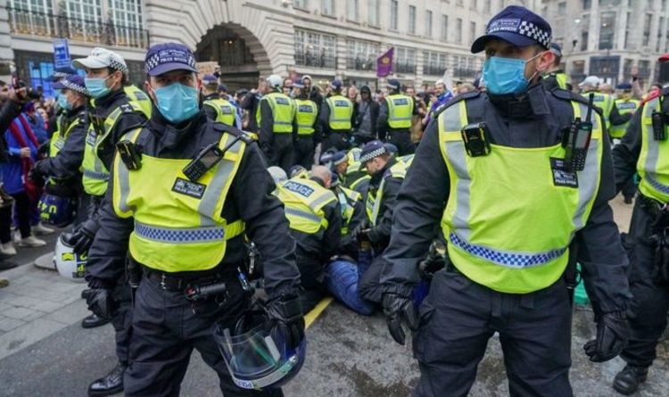 LutonTweets tweet media