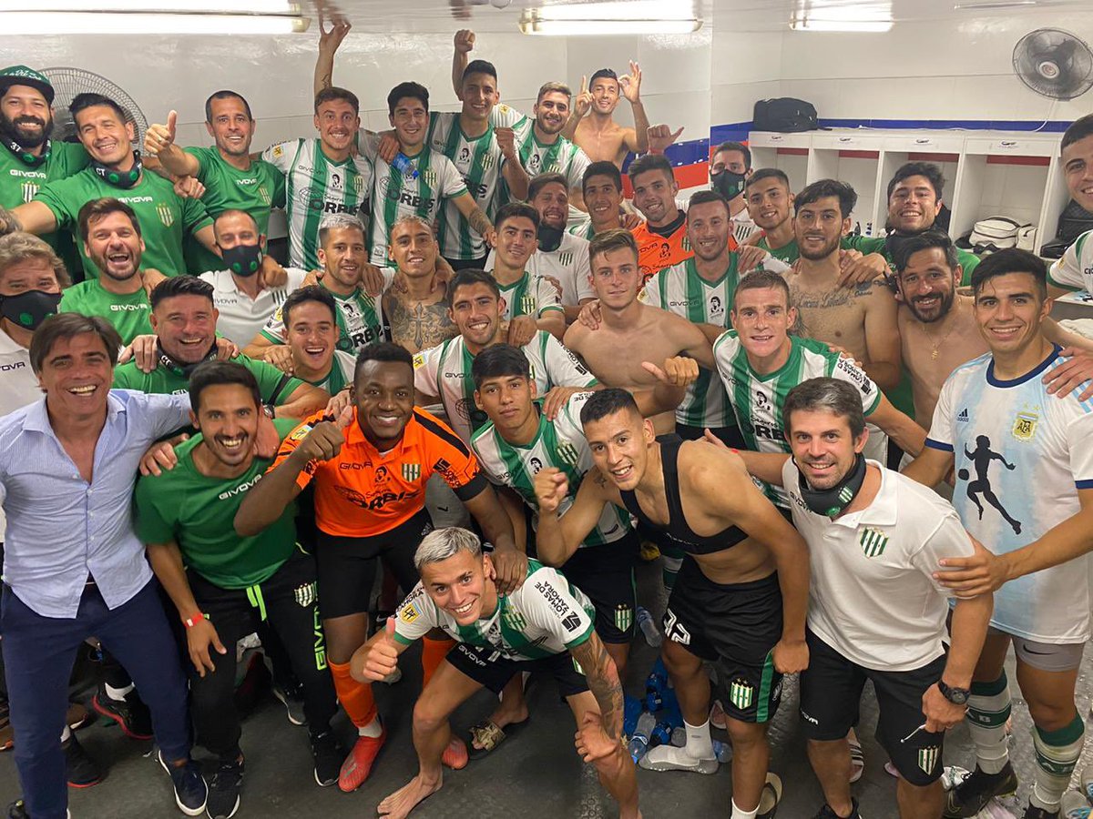 Primer objetivo cumplido!! Felicitaciones a cada uno q dia a dia se matan por esta camiseta!! A disfrutar!!!