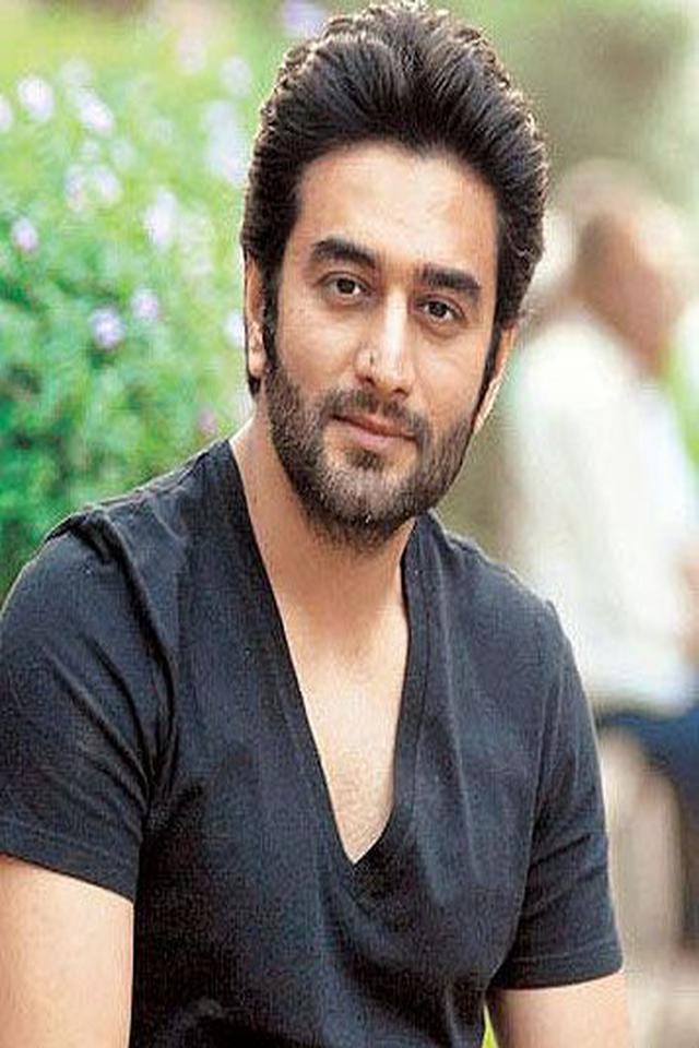 TollywoodWishes's tweet photo. Wishing a very Happy birthday to @ShekharRavjiani garu!

#HBDShekharRavjiani @9by10Official https://t.co/mh5NTpNEcp