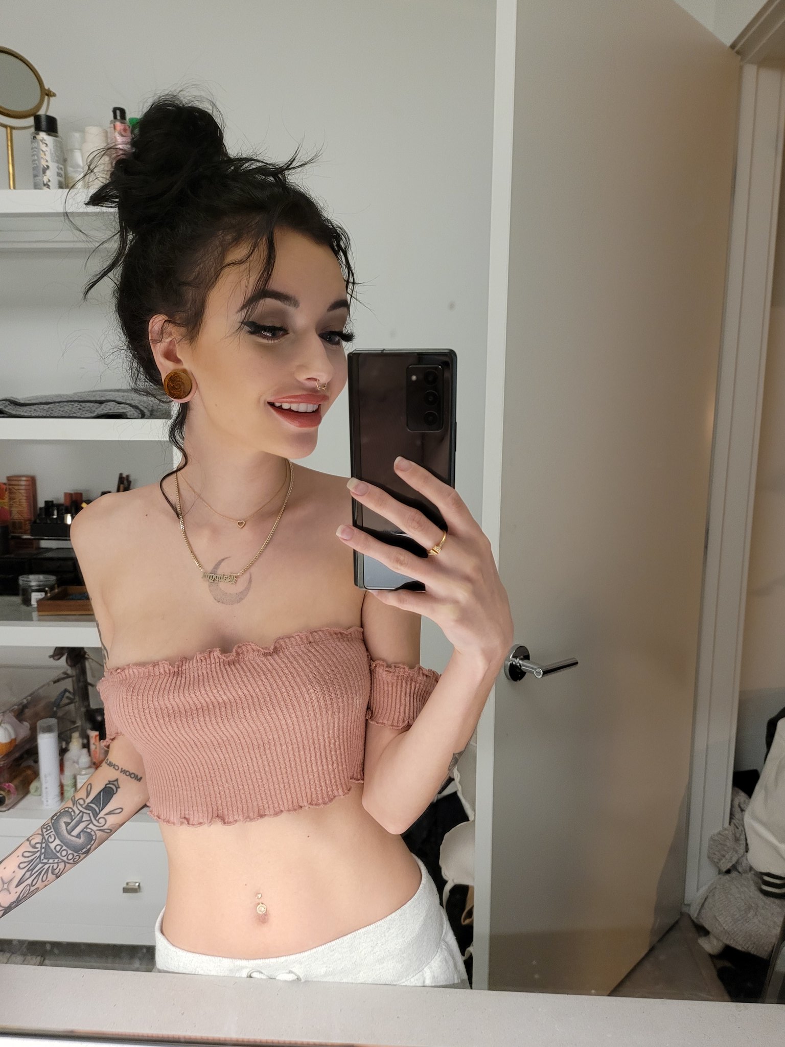 Stormy Summers on X: Yo idk am I cute? t.cokPB0CfhRtb  X