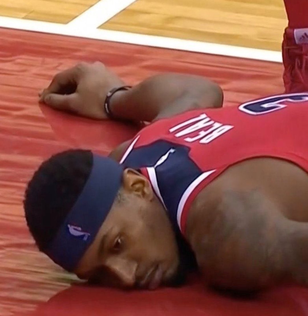 Nate Robinson said:

#tysonvsjones
