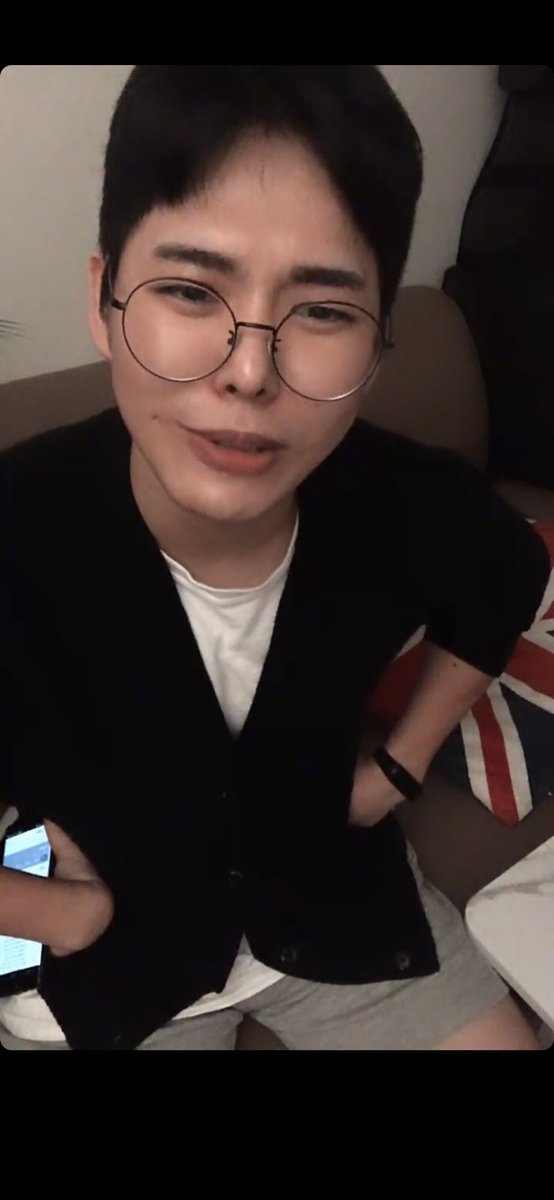 dimpledlotus's tweet photo. Doha 😂😂😂 https://t.co/QIQ42KWfmJ
