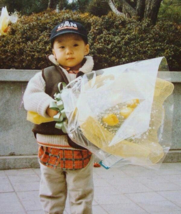 FetusWINNER's tweet photo. Kang Seungyoon childhood photos thread
#WINNER #SEUNGYOON #YOON #FetusYOON #위너 #강승윤 @official_yoon_ https://t.co/ToLg4icShk