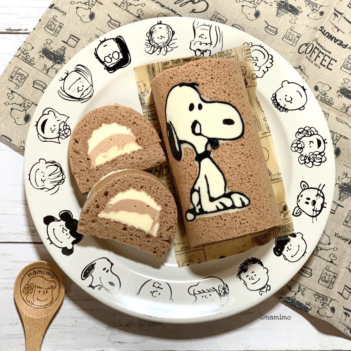 ｎａｍｉｍｏ على تويتر マーブル模様になるはずだったんだけどね ならなかったね デコロール Yunideco ムースケーキ スヌーピーケーキ パータデコール スヌーピー Peanuts 手作りケーキ ロールケーキ