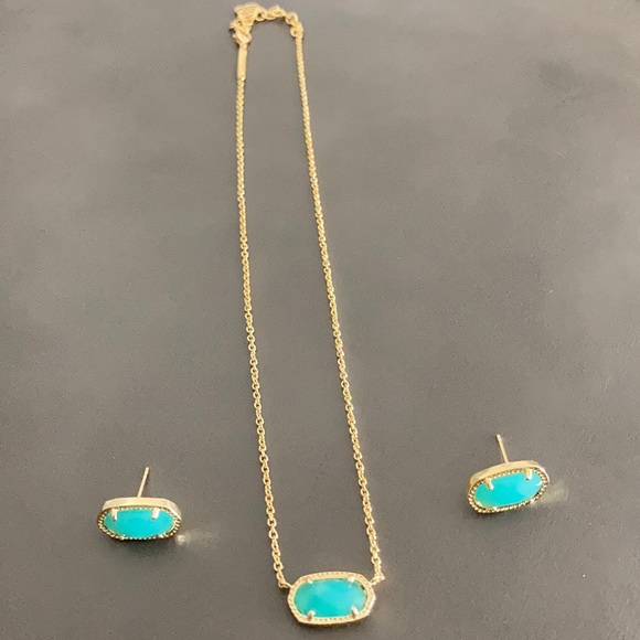 BethBGoad's tweet image. So good I had to share! Check out all the items I&apos;m loving on @Poshmarkapp from @Samlam192 #poshmark #fashion #style #shopmycloset #kendrascott #nike #starbucks: posh.mk/O6OD8TjCNbb