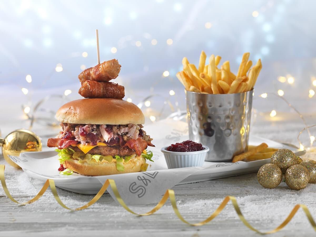 SlugCdfCentral's tweet photo. Dreaming about our festive food menu already? 🎅
Not long left until December! 🤤
Book your Festive S&amp;L date now!
🎄 https://t.co/eSNhzz6Q3I