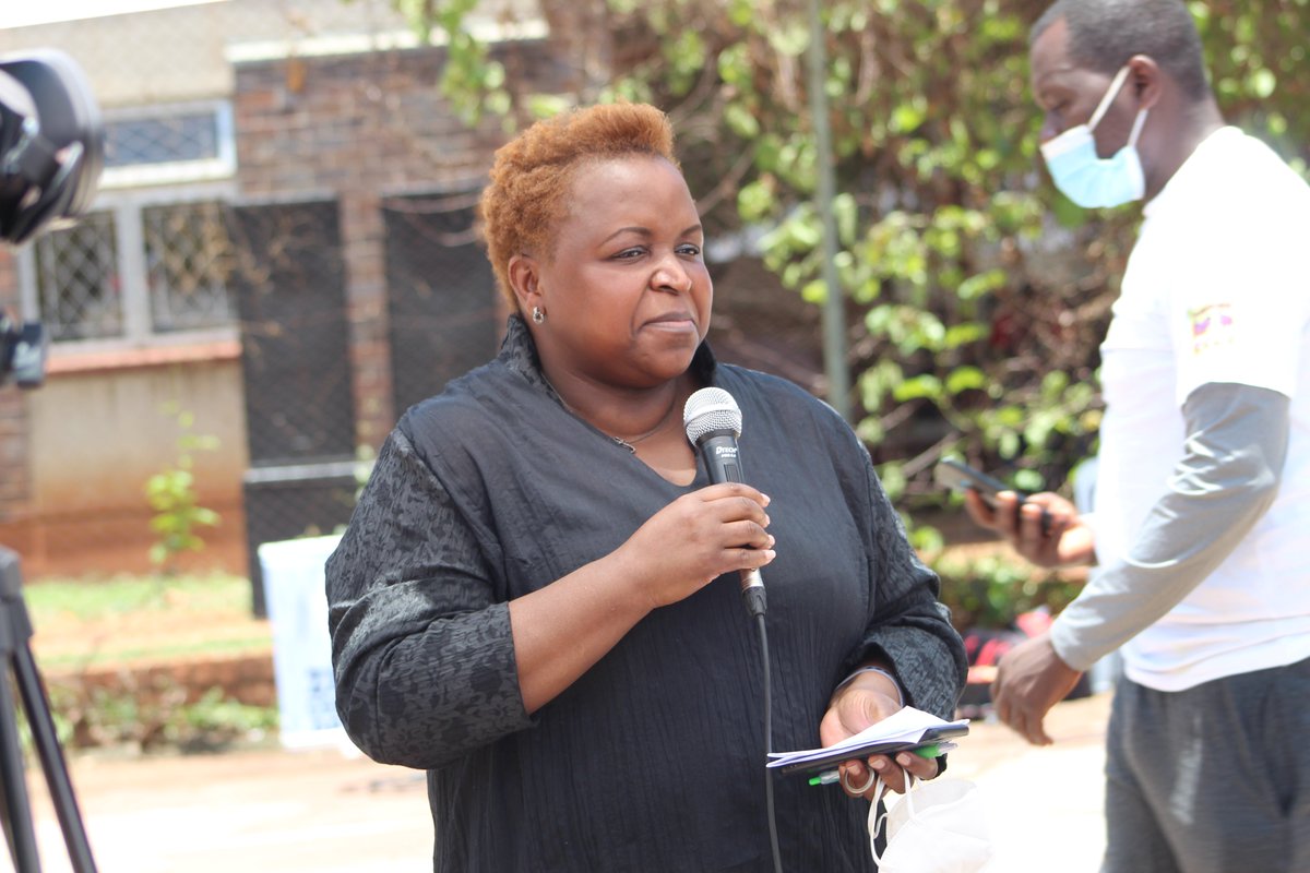 ๐๐๐๐ฅ๐ญ๐ก ๐๐ข๐ฆ๐๐ฌ (@healthtimeszim) on Twitter photo Communities and Midwives Should Collaborate To Reduce Unintended Pregnancies and Unsafe Abortions โ Dr Magure...Read Here healthtimes.co.zw/2020/11/17/comโฆ <a href="/WagZimbabwe/">WAG Zimbabwe</a> <a href="/SRHRAfricaTrust/">SAT_SRHRAfricaTrust</a> <a href="/PGHZIM/">Parirenyatwa Group of Hospitals</a> <a href="/MoHCCZim/">Ministry of HealthZW</a> <a href="/rhrnzw/">Right Here, Right Now Zimbabwe</a> <a href="/SAfAIDS/">SAfAIDS</a> <a href="/SAYWHATOrg/">SAYWHAT</a> <a href="/PitchZimbabwe/">PITCH Zimbabwe</a> <a href="/PachotoTribe/">Katswe Sistahood</a> #AgeofconsentDebate Communities and Midwives Should Collaborate To Reduce Unintended Pregnancies and Unsafe Abortions โ Dr Magure...Read Here healthtimes.co.zw/2020/11/17/comโฆ <a href="/WagZimbabwe/">WAG Zimbabwe</a> <a href="/SRHRAfricaTrust/">SAT_SRHRAfricaTrust</a> <a href="/PGHZIM/">Parirenyatwa Group of Hospitals</a> <a href="/MoHCCZim/">Ministry of HealthZW</a> <a href="/rhrnzw/">Right Here, Right Now Zimbabwe</a> <a href="/SAfAIDS/">SAfAIDS</a> <a href="/SAYWHATOrg/">SAYWHAT</a> <a href="/PitchZimbabwe/">PITCH Zimbabwe</a> <a href="/PachotoTribe/">Katswe Sistahood</a> #AgeofconsentDebate