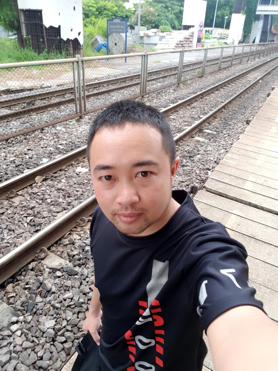 nuel_ji's tweet photo. ยังคงใช้ชีวิตลำพัง https://t.co/a9h1cCfQGJ