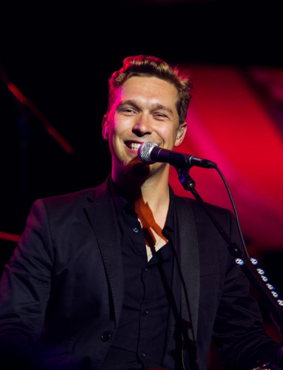 Happy birthday to Isaac Hanson and Girls Aloud former member Sarah Harding!    