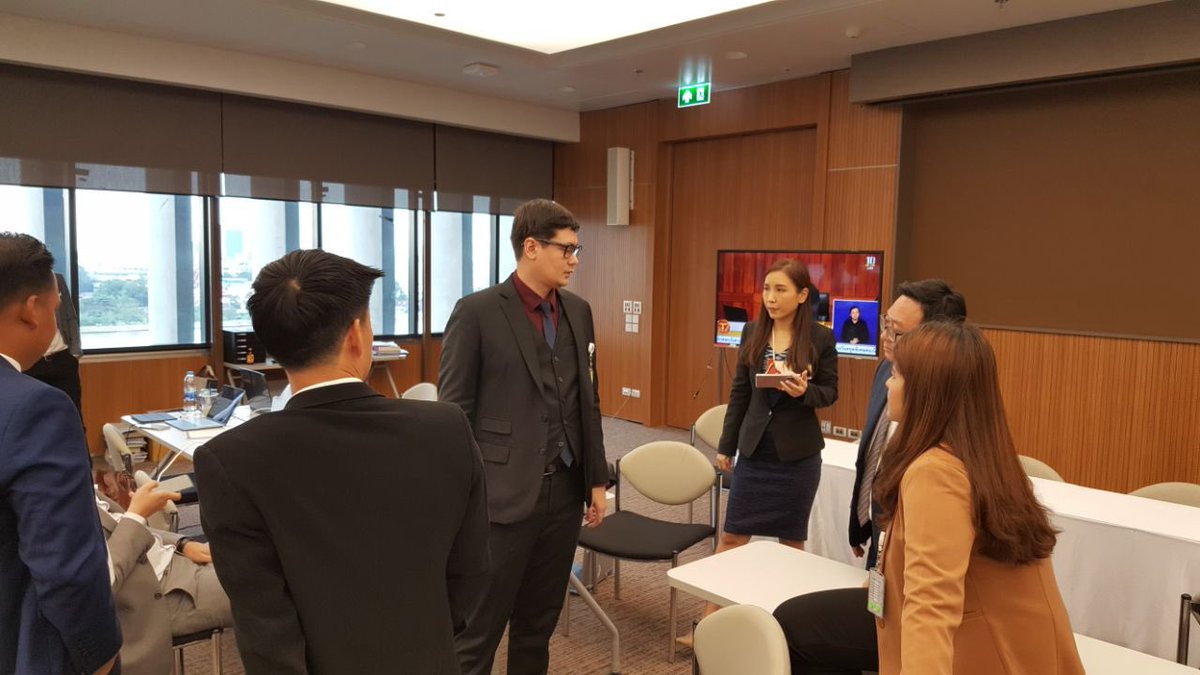Rangsiman Rome tweet media