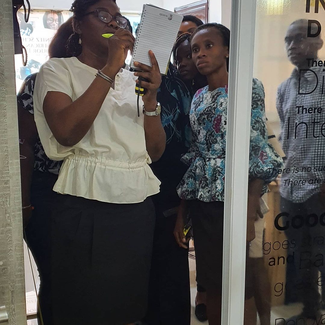 jsaidng's tweet photo. Space planning class in progress and they get to design the floor plan of the school. Want to turn your passion into reality ? JSAID is here for you, you can reach us through DM 
#ThinkJsaid
#interiordesign
#interiordesignmasters
#tuesdayvibe
#tuesdaymotivations 
#architecture https://t.co/hFBTHgIFcB
