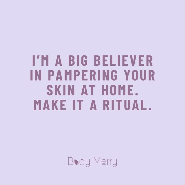 Tanning_V's tweet photo. This 👇🏼👇🏼👇🏼 

Ask us about our home kits and daily cleansing kits to kick start better skincare..  ✔️

Retail products are very low in effective ingredients! 

Improve your skin rather than covering it up 🖤 https://t.co/OUKtBGbLgI