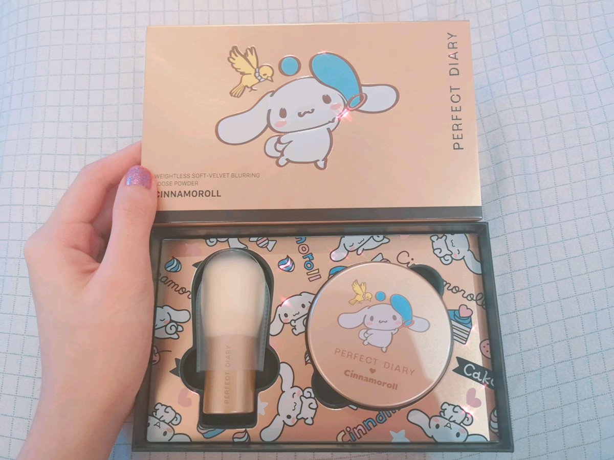 CureYunny's tweet photo. my perfect diary stuff arrived 😭😭 I got it during 双11 omg https://t.co/IuGkaXn5R5
