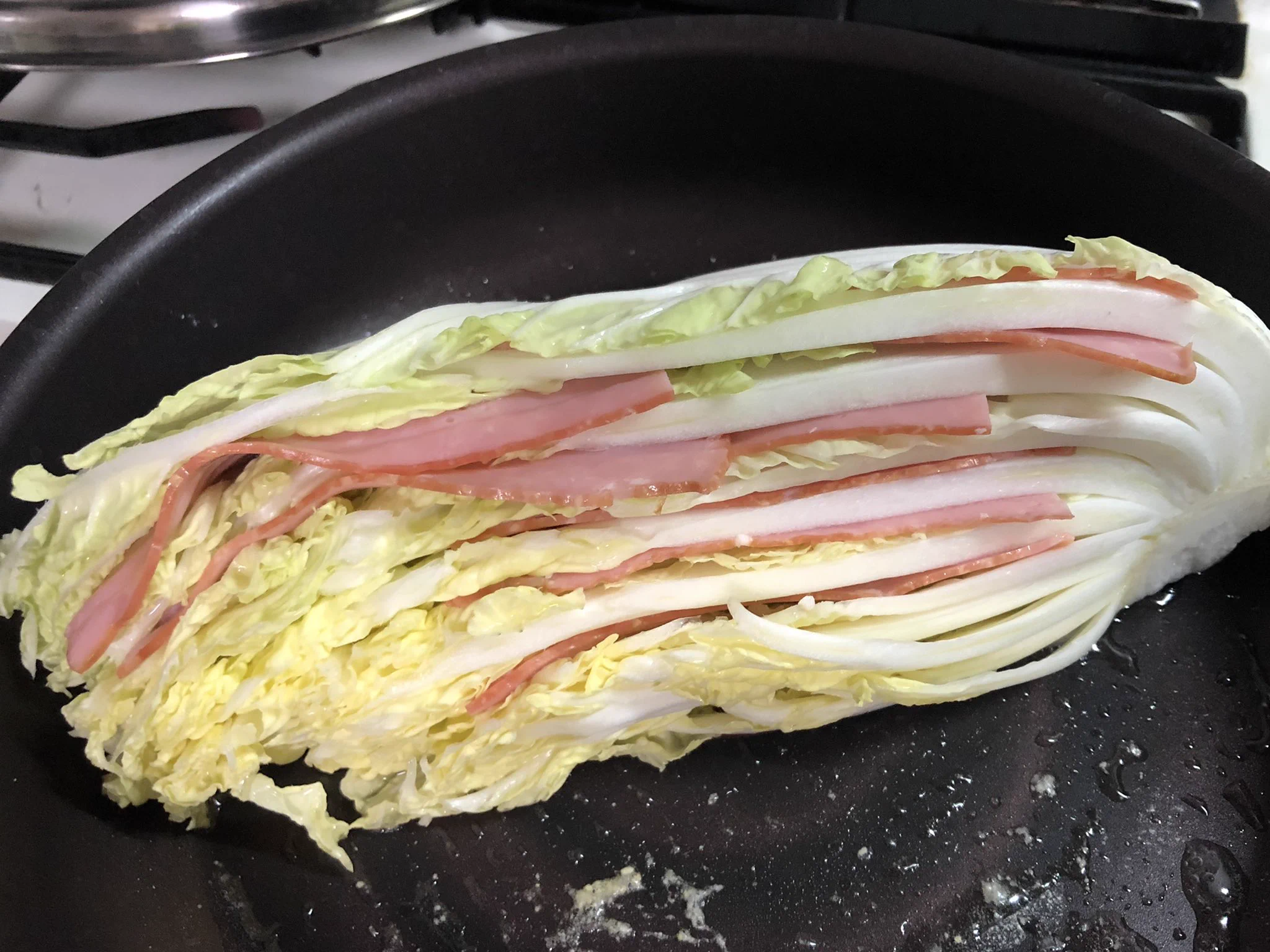 挟んで焼くだけ？！気力がない時でも作れそうな、究極にお手軽な白菜レシピ！