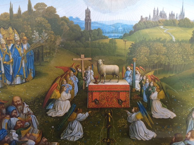 Also in the chapel is a memorial to Revd Nason, & to his son Philip, who died in the war. By Alec Miller, who met his wife at Saintbury, where she was looking after the numerous Nason children, and dates from the time of Nason's death in 1923. Note the van Eyck mini altarpiece...