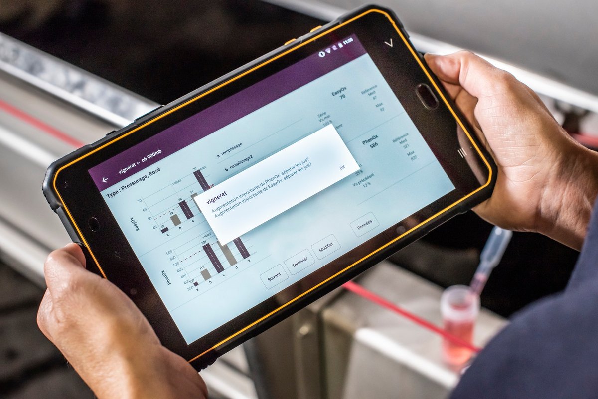 vinventions_es's tweet photo. Nos avalan más de 20 años de I+D con una sólida experiencia en la gestión del O2 y la evolución del 🍷
Nos encanta ayudar a los enólogos en la toma de decisiones con nuestros medidores #Nomasense
✅Fácil, rápido y eficaz para q tu vino sea el mejor botella a botella.
📸Anaka https://t.co/ifmXfi8oc7