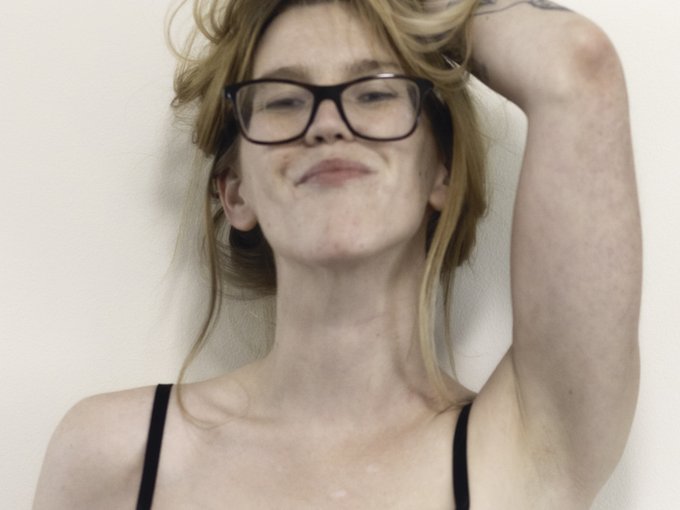 I'm online right now on Skyprivate - pay-per-minute system for Skype live shows. Call me right now in<a href="/tag/skype"class="tags"><span>#skype</span></a>