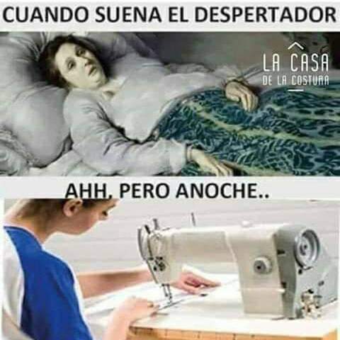 joreel15's tweet photo. Mí tía haciendo sus cosas de tía como usar su máquina https://t.co/lDAq4d9ZPL