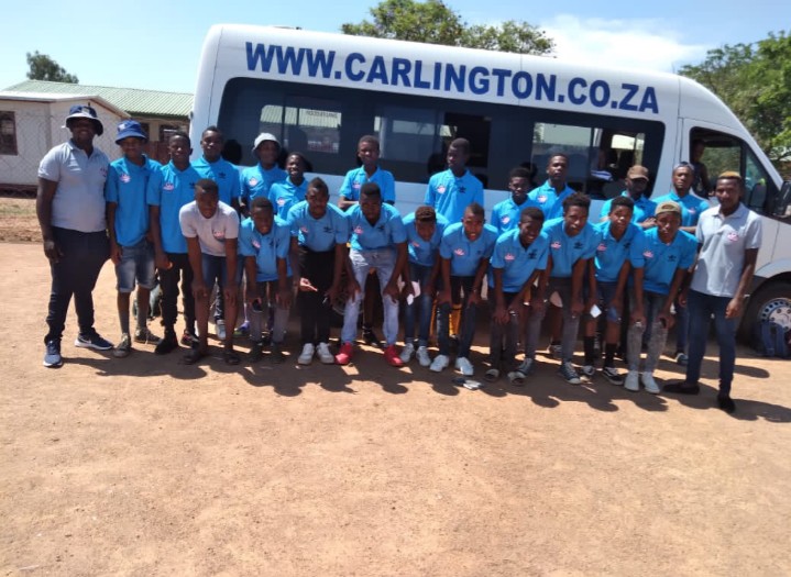 InvestmentsHr's tweet image. Satisfied client!!!, let us hook you and your team up with the best kit
For custom bags, 
team/company T shirts 
company logos
Digitising.
Embroidery
Tracksuits 

Dm or Contact +27731681186 or App +27681614865 
#bagplug
#tremor #BushiriEscape #SABC1WeMove #eNCA