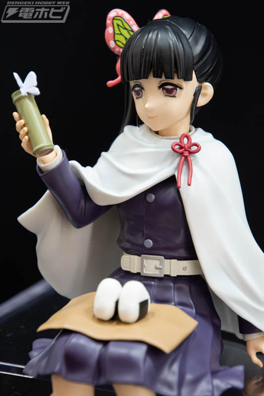 鬼滅の刃 プレミアムちょこのせフィギュア 栗花落カナヲ - コミック