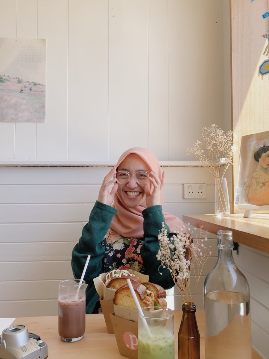 aleeirfan's tweet photo. I only date aesthetic human https://t.co/nEimkXX1wB