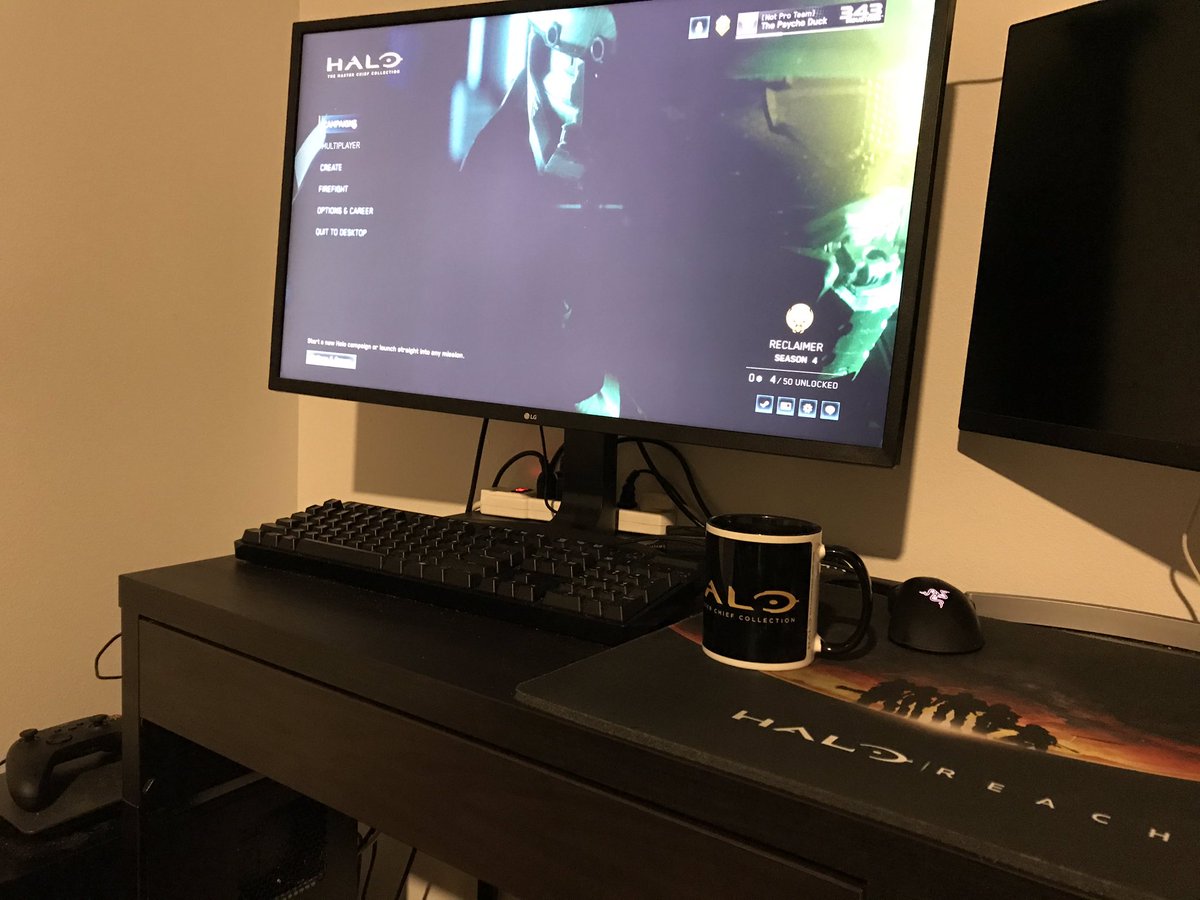 The_Psycho_Duck's tweet photo. It’s been a journey. Glad to have the whole collection on PC, and tonight I got to push the crossplay “button”! https://t.co/MLnTCDJPm8