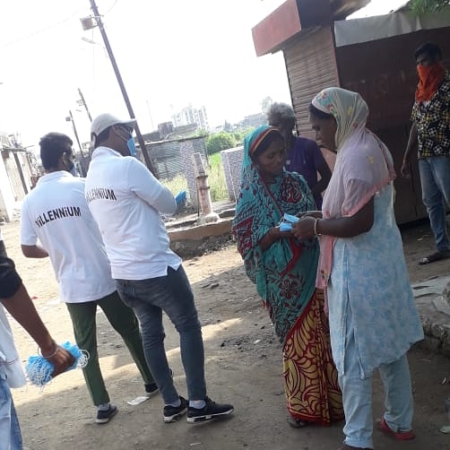 IndiaMillennium's tweet photo. Mask&amp;food distribution......
Themillenniumindiafoundation
#helpforneedy #helpforhelp #makeinindia🇮🇳#betibachaobetipadhao #supportstudents #supportourngo https://t.co/vzuZz8NUuv