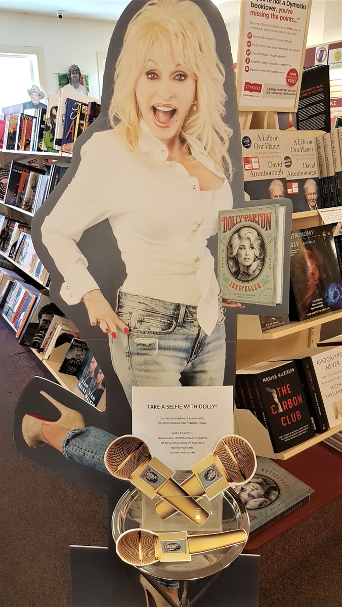 DymocksAdelaide's tweet photo. Come take a selfie with Dolly ... but please, wear a mask.
@HachetteAus
#DollySavesChristmas
#DollyPartonSongteller https://t.co/mKIDh209uR