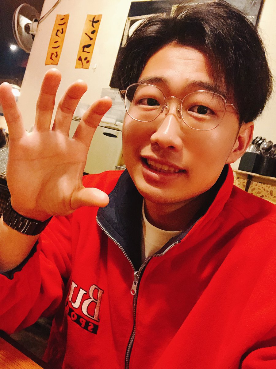 szk_HIDE's tweet photo. 肩まであった髪をバッッッッサリいっちゃいました。 https://t.co/Mk1UAM0RGo