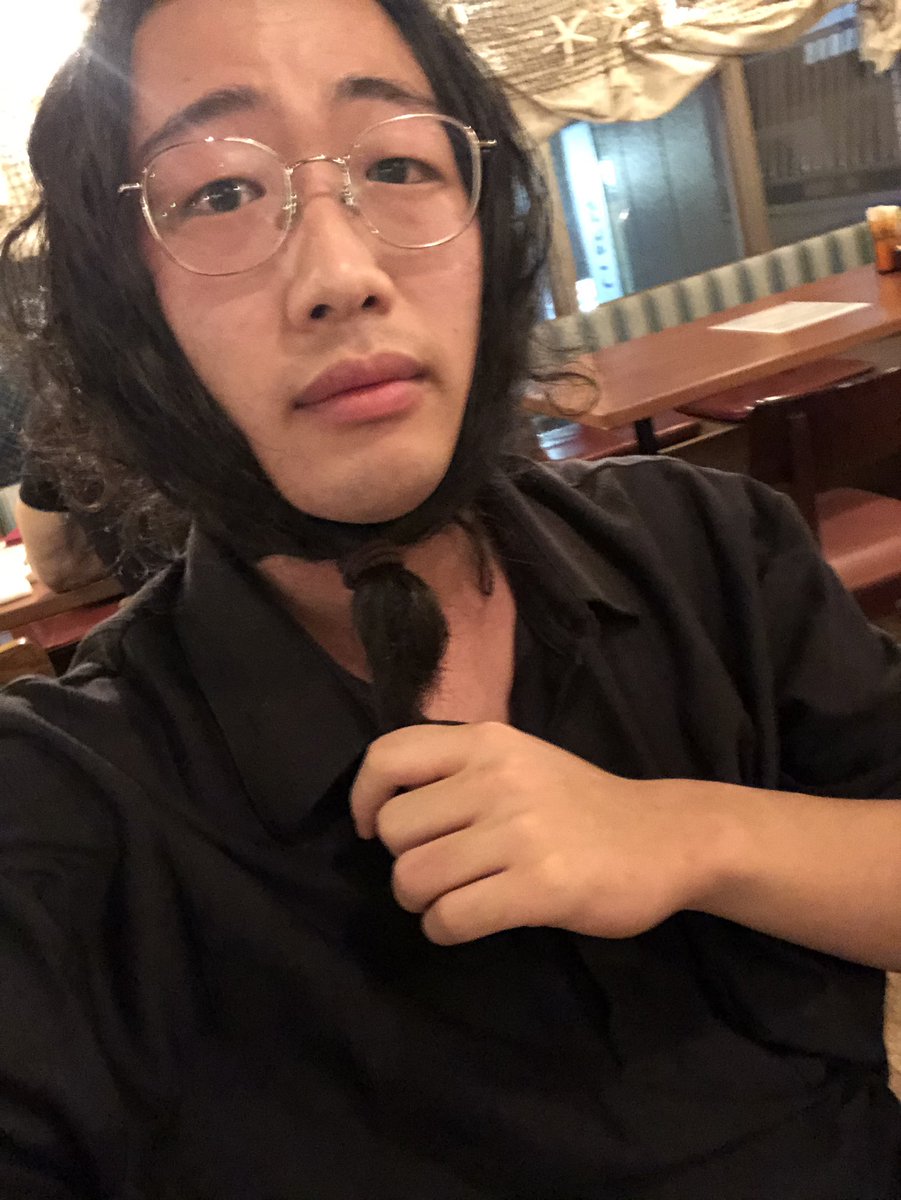 szk_HIDE's tweet photo. 肩まであった髪をバッッッッサリいっちゃいました。 https://t.co/Mk1UAM0RGo